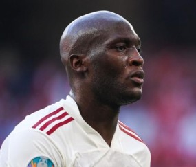 leyu公司-继续和C罗争金靴？“好人”卢卡库是当代最完美球员